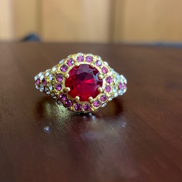 Gold tone red, pink, and clear rhinestone ring size 8.75 - Picture 1 of 7